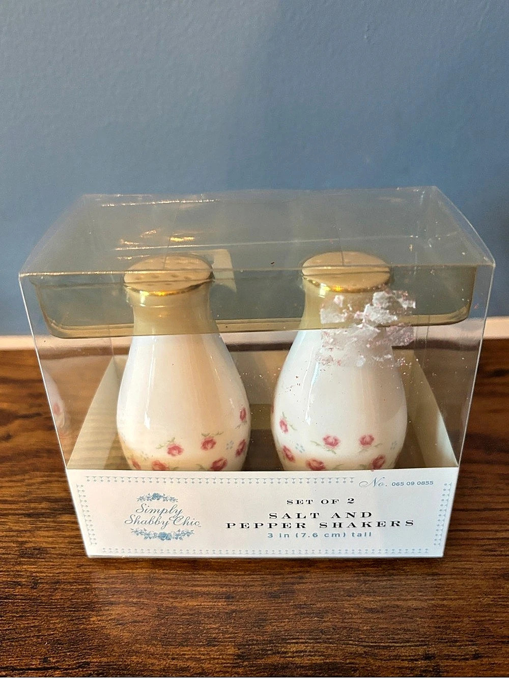 Vintage Simply Shabby Chic Salt and Pepper Shakers white with delicate Pink Flow